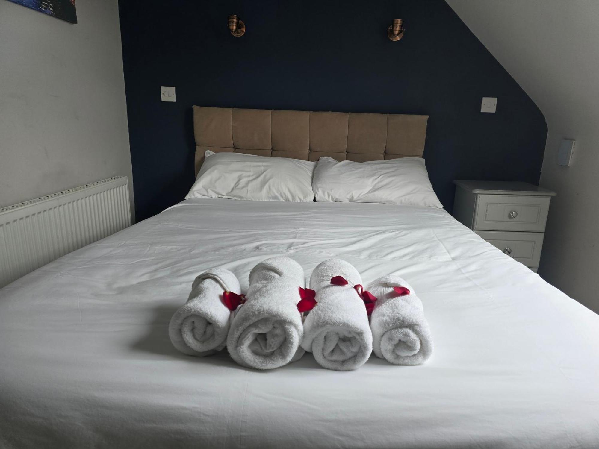 The Dutch Tulip Hotel Мэллов Экстерьер фото